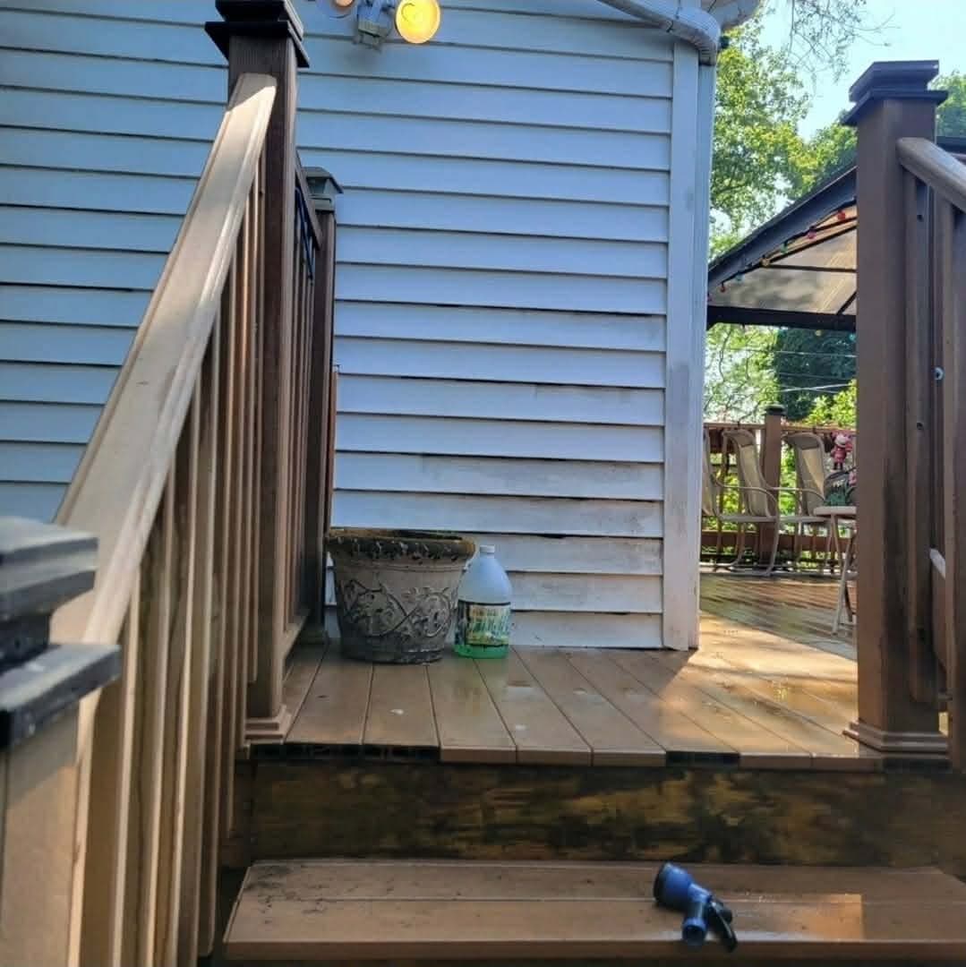Siding/Boards/Railing After Washing Service